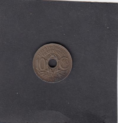 Beschrijving: 10 Centimes HOLE